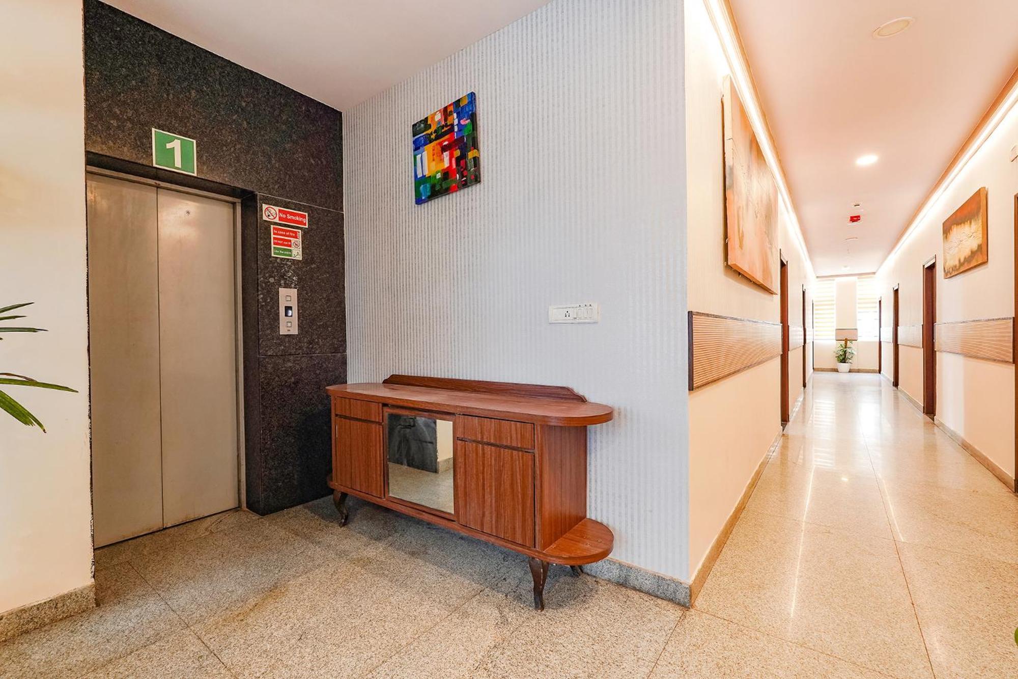 העיר בנגלור Fabhotel Leela Park מראה חיצוני תמונה